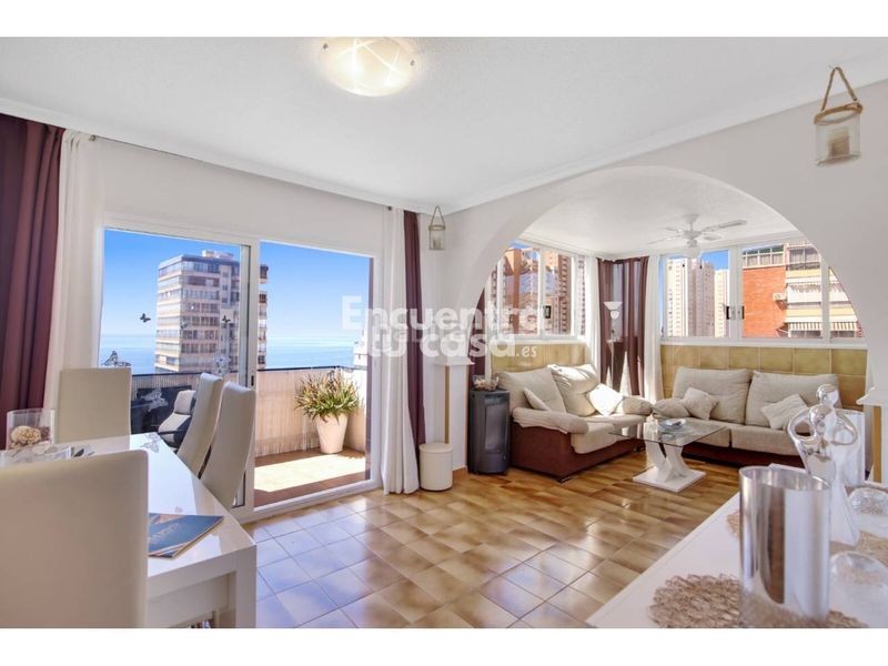 Foto 2bd3e55b-ab61-4f15-bbd5-45b0d4d78d1f. Pis amb aparcament piscina a Playa Poniente Benidorm