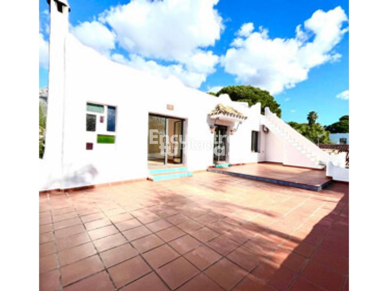 Foto ff286738-db67-49fe-915e-430a40059018. Casa amb calefacció piscina a La Carolina - Guadalpín Marbella