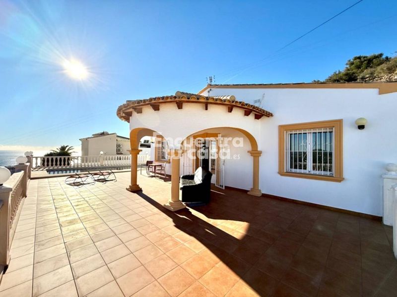 Foto cee2b194-180d-4266-80ca-be2d6cf2bab4. Xalet amb calefacció aparcament piscina a Oltamar - Cucarres Calp