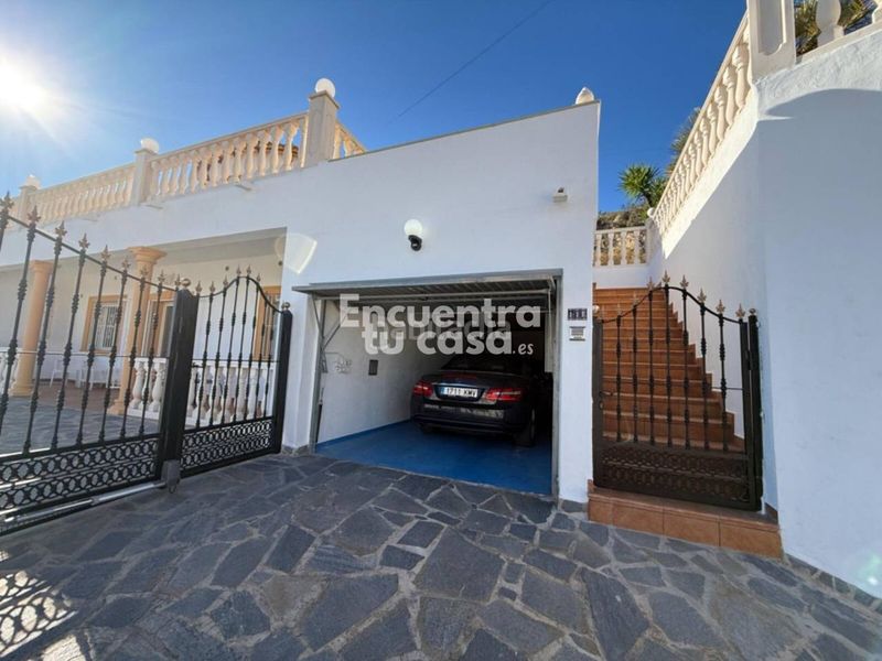 Foto f5f8359a-5e68-4e0d-b2dd-0a51e0049de5. Xalet amb calefacció aparcament piscina a Oltamar - Cucarres Calp