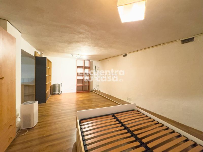 Foto 7371d66e-326b-4a89-851b-9ad5b260f673. Pis a Hondarribia