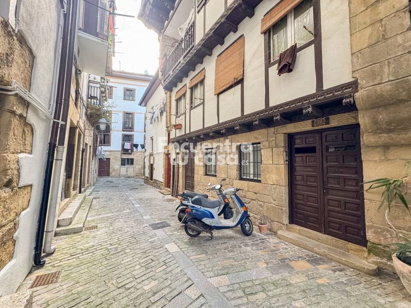 Foto 898a642c-d3b5-4e42-bfbc-fccc96b059e5. Pis a Hondarribia