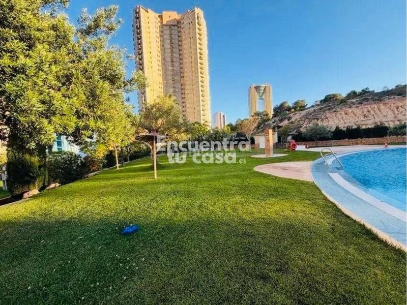 Foto d1bd53f7-1c00-4e39-b11f-925ce40a5d0e. Pis amb aparcament piscina a Via Parque Benidorm