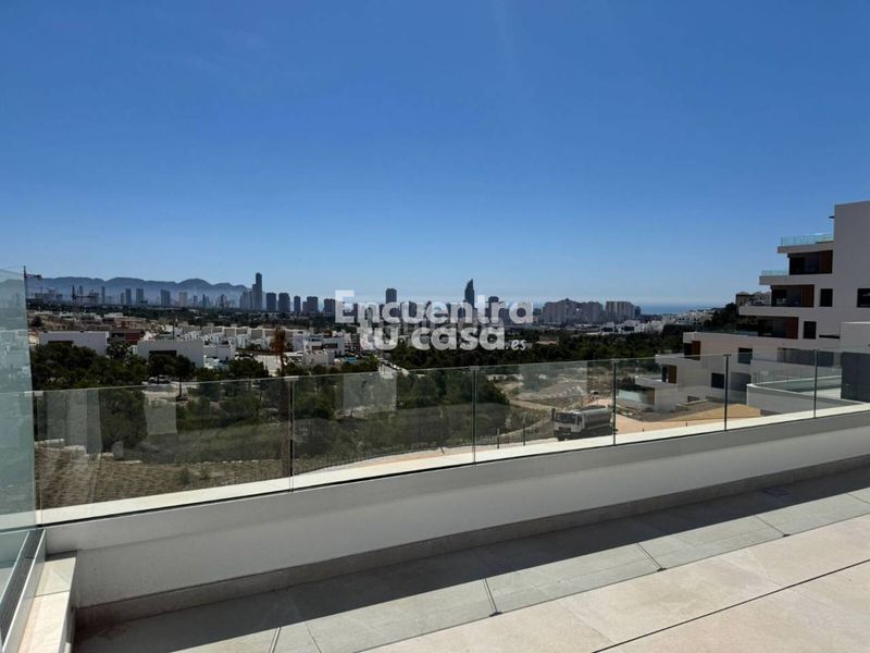Foto dde49016-c620-4299-bc96-cbf5c7e7b56d. Pis amb calefacció aparcament piscina a balcón de Finestrat-terra marina Finestrat