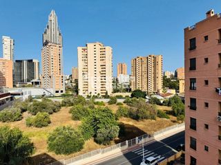 Etagenwohnung  Avenida marina baixa. Amplio piso con terraza a pocos pasos del mar en la cala de fine
