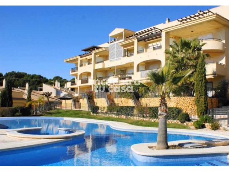 Foto 80d7d0b5-d9b2-4969-8b4a-11b4f485b317. Rent flat in Mascarat Altea