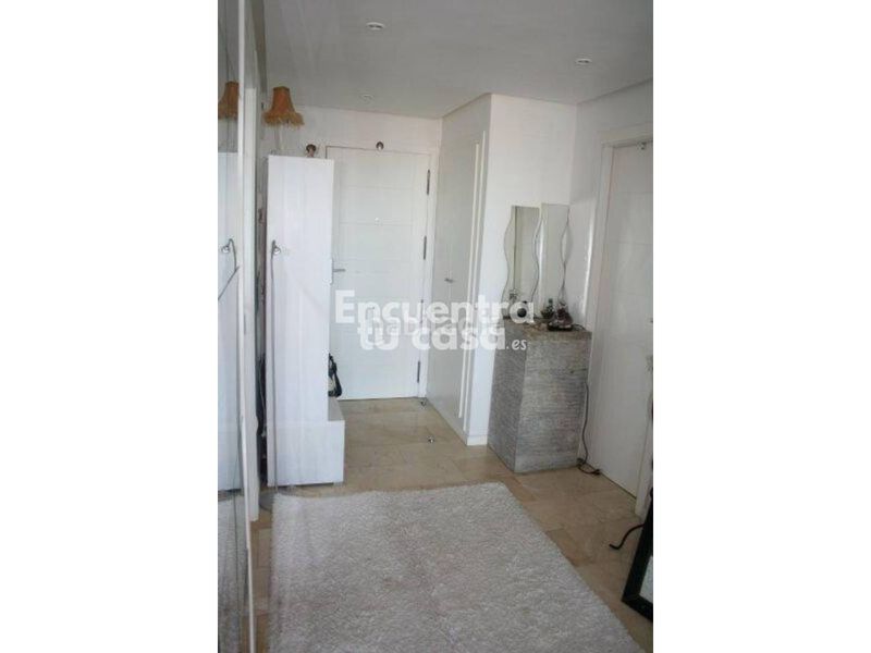 Foto d8ef944c-8f57-4042-8574-4df94a0acf23. Rent flat in Mascarat Altea