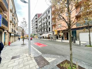 Lloguer Local Comercial  Fuenterrabía. Fantastico local en pleno centro irún