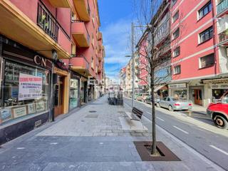 Location Local commercial  Fuenterrabía. Fantastico local en pleno centro irún