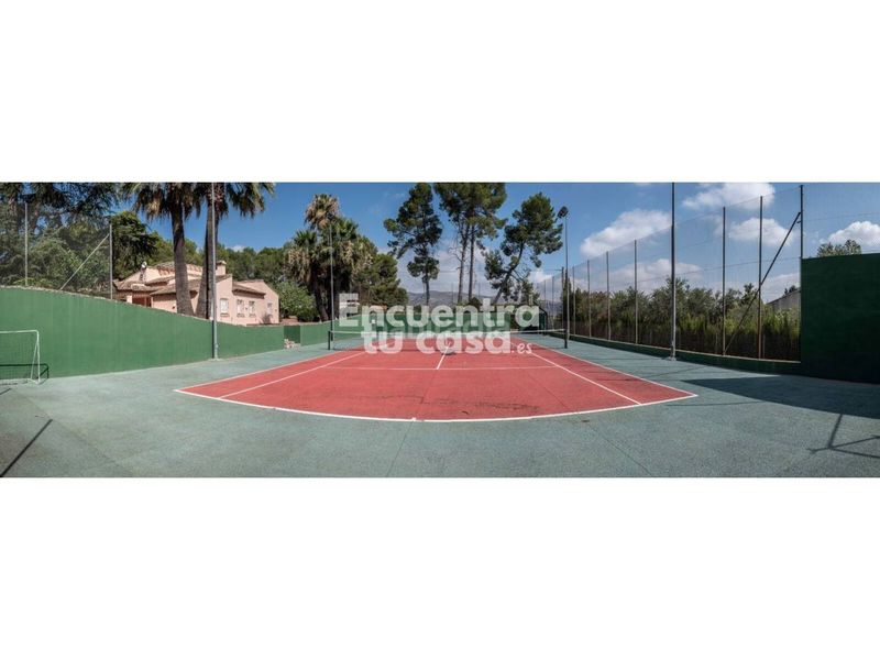 Foto 7d0fc15b-6d29-4c9a-93f9-9d015b7cde7e. Xalet amb calefacció aparcament piscina a Centro Ontinyent