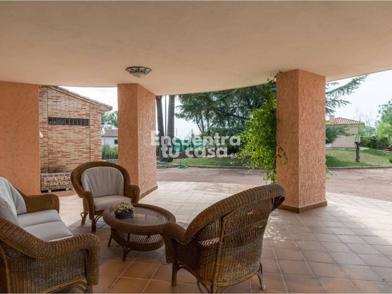 Foto ca9194a7-154d-4a96-993d-a511404367f3. Xalet amb calefacció aparcament piscina a Centro Ontinyent