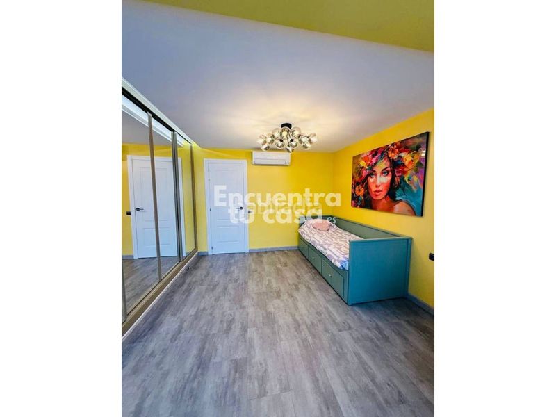 Foto 1530e2ae-4c39-41d5-a2a0-e4273cd6c87e. Duplex with heating pool in Rincón Alto Benidorm