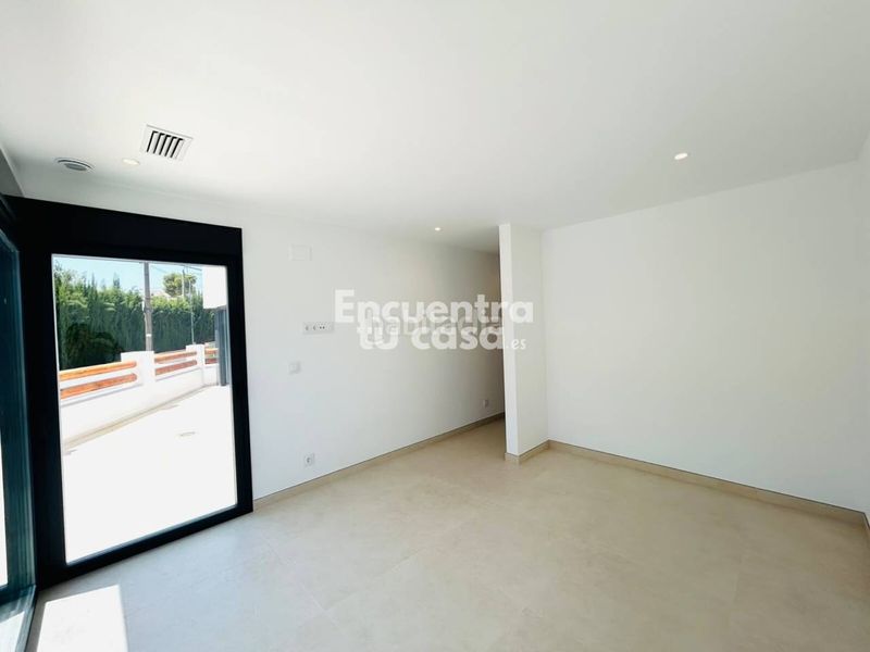 Foto 01f24ecd-6950-4537-9111-c0f42c7530f1. Xalet amb calefacció piscina a L´Albir Alfàs del Pi (l´)