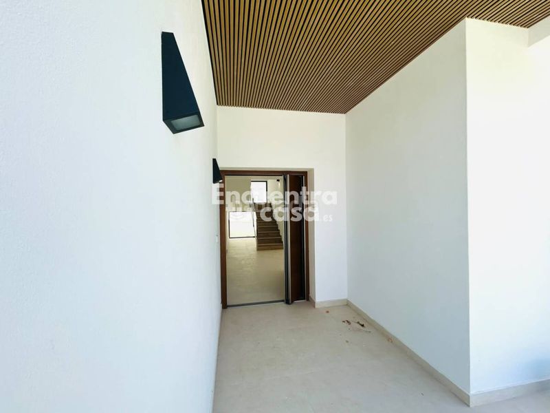 Foto 2cc0e6b5-cd1b-4b8a-89fd-d9e80f12b005. Xalet amb calefacció piscina a L´Albir Alfàs del Pi (l´)