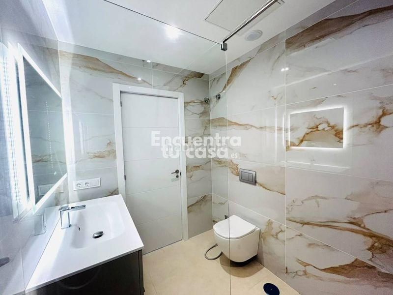Foto 50470bbb-0a3d-4361-977d-7e004bfc7bc1. Xalet amb calefacció piscina a L´Albir Alfàs del Pi (l´)