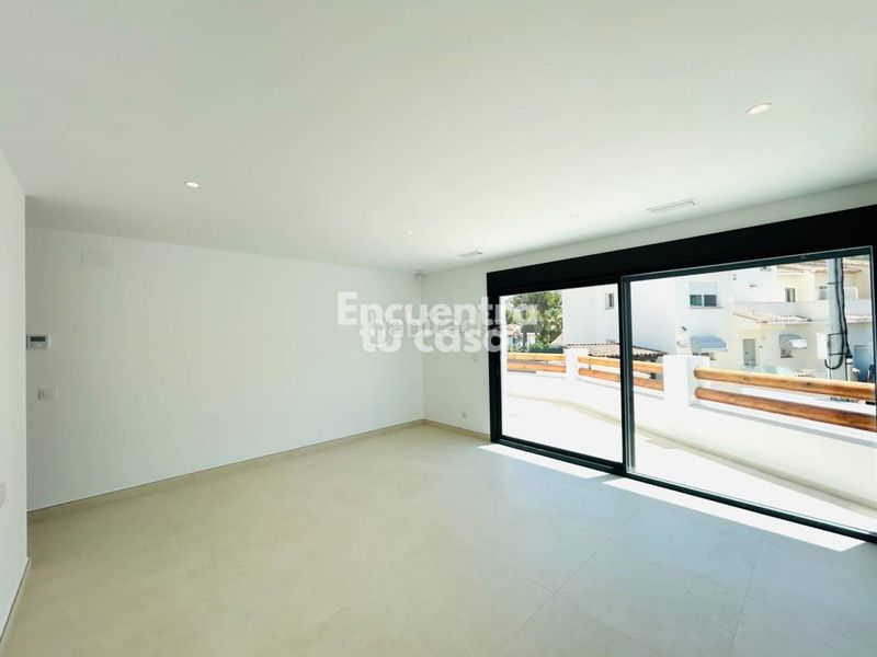 Foto 70fb1121-5243-477b-85de-6421e4e80afe. Xalet amb calefacció piscina a L´Albir Alfàs del Pi (l´)