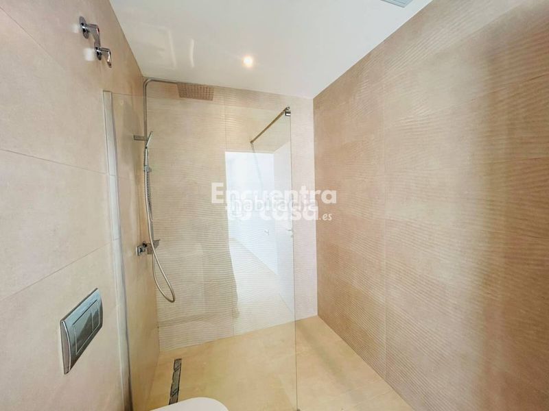 Foto 8bd3cd9e-a72a-4d4c-8225-ef55eebe2b73. Xalet amb calefacció piscina a L´Albir Alfàs del Pi (l´)