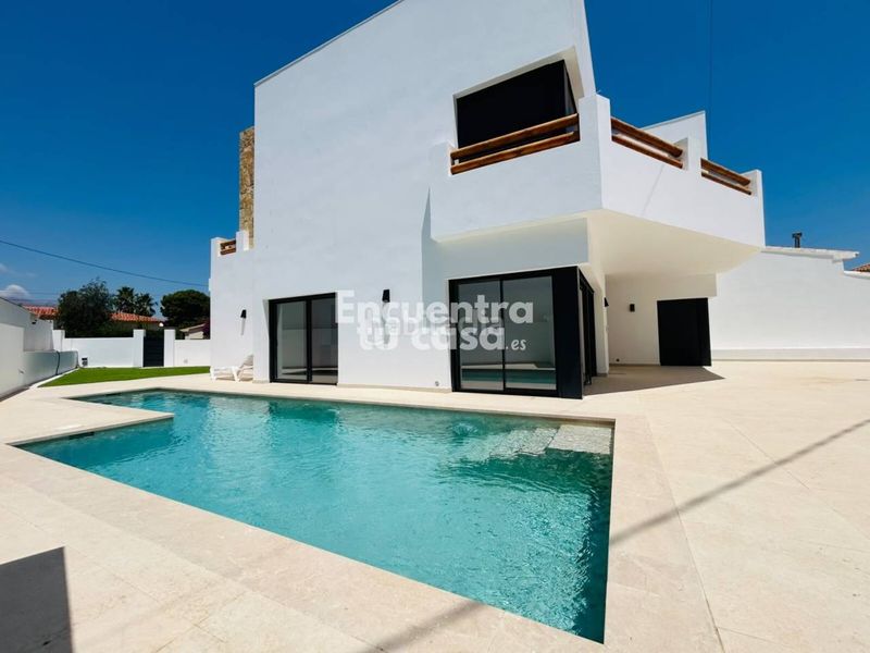 Foto f243823c-5f33-458b-b1da-9182606fc6d5. Xalet amb calefacció piscina a L´Albir Alfàs del Pi (l´)