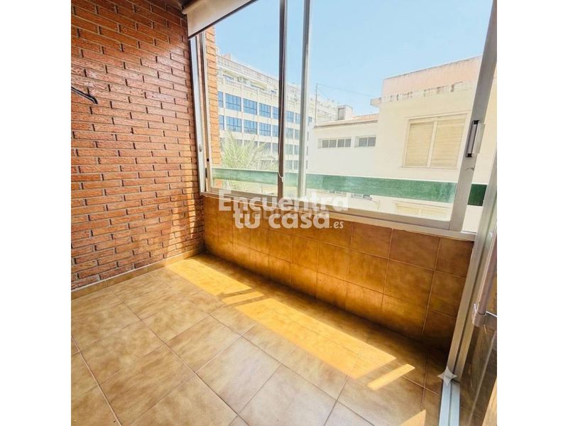 Foto cfdf9b4f-044a-44b1-bb3d-d53c25e01482. Pis a Centro Urbano Benidorm