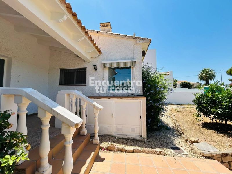 Foto ec448431-c53c-425f-8f8a-d54819a6bfef. Xalet amb calefacció aparcament piscina a L´Albir Alfàs del Pi (l´)