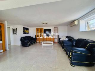 Miete Reihenhaus  Avenida palmahermosa. Bajo independiente en villa con piscina privada y vistas al mar