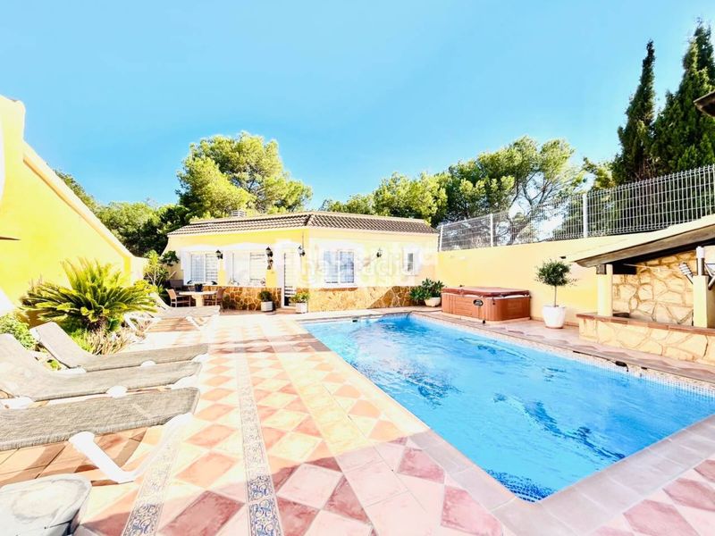 Foto fd831d32-c3a1-481f-ba89-0071285dc1d0. Xalet amb calefacció aparcament piscina a Barranco Hondo Nucia (la)