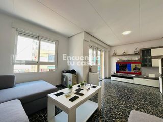 Pis  Calle antonio de trueba. Piso reformado de 2 dormitorios dobles en carolinas bajas, alica