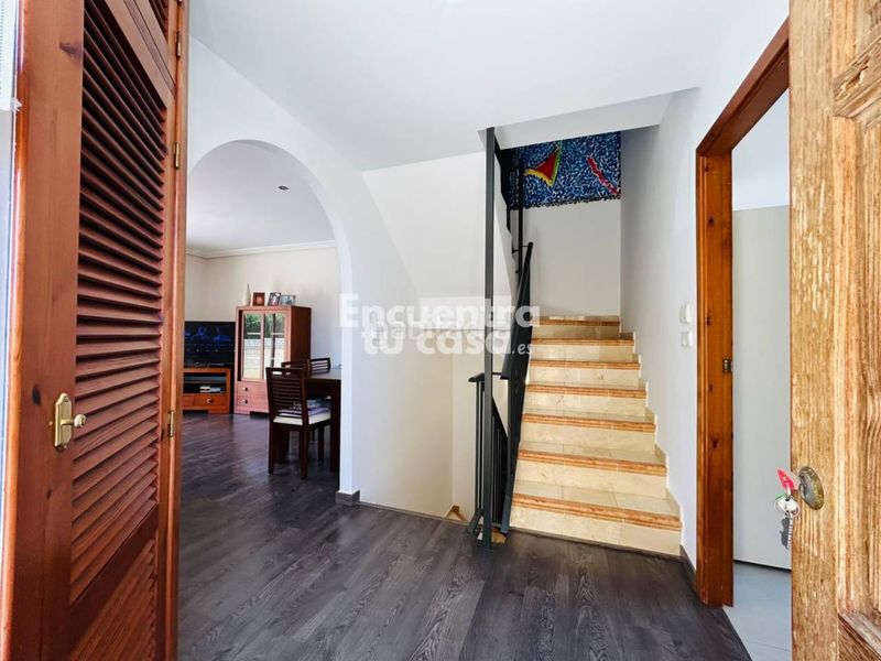 Foto 2a0ea261-b50e-434c-b8b6-9dc8fa957da1. Casa aparellada amb calefacció aparcament a Montebello - Nou Espai Nucia (la)