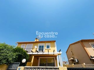 Maison jumelée  Calle peña roja. Chalet pareado con parcela y posibilidad de 4º dormitorio en nou
