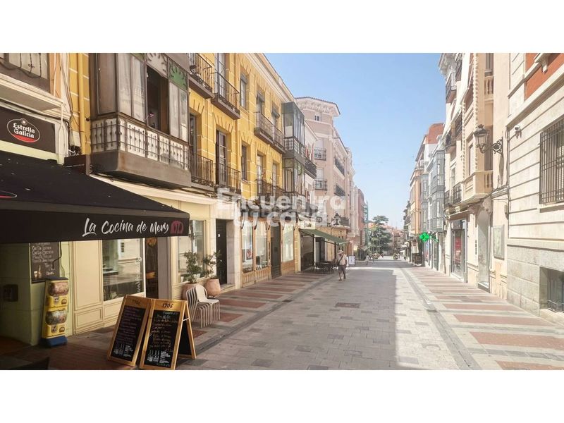 Foto 181b64f2-de04-4754-acff-c9316f99edc3. Edifici a calle mayor 16 a Casco Histórico Guadalajara