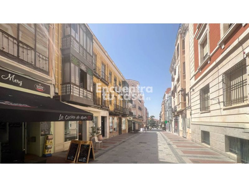 Foto a644a858-cb1d-4174-86f2-884eff9673d2. Edifici a calle mayor 16 a Casco Histórico Guadalajara