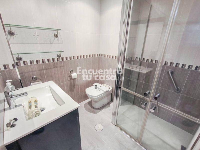 Foto 48d3a264-741c-4479-9fda-7015313a3029. Pis amb calefacció aparcament piscina a balcón de Finestrat-terra marina Finestrat
