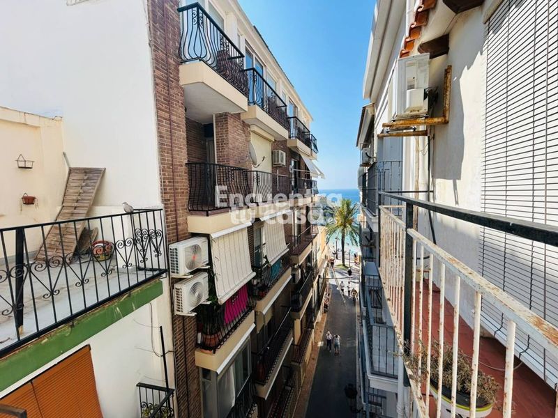 Foto 4c2ef5bf-cc9d-4823-8375-8bc5094dea84. Duplex with heating in Casco Antiguo - Puerto Benidorm