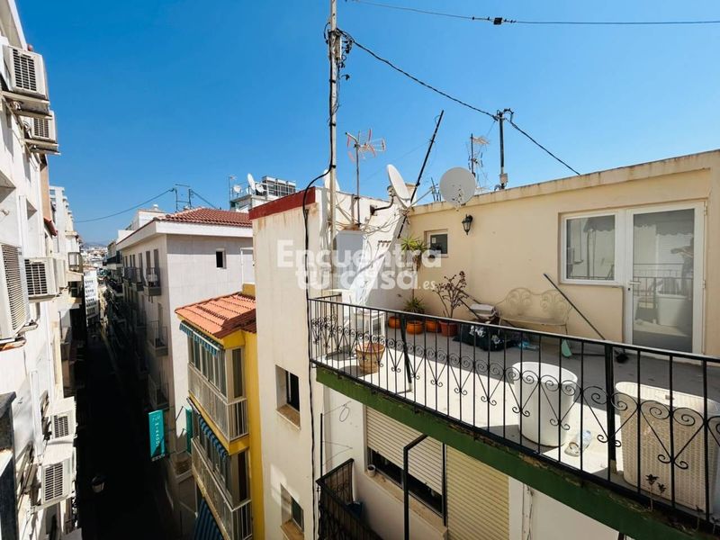 Foto ab49334f-524e-4348-90bc-b9d956268c2d. Duplex with heating in Casco Antiguo - Puerto Benidorm