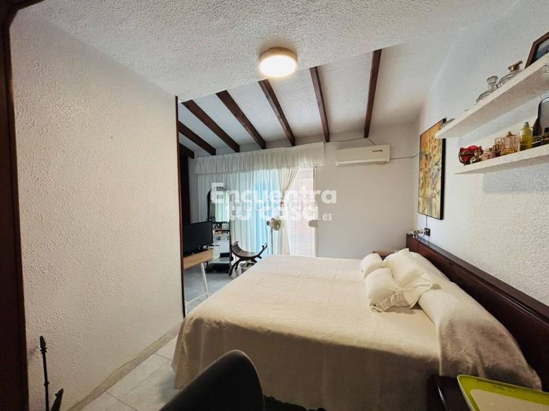 Foto d1677451-7cfd-4c9e-a588-ecf6a98c99a0. Duplex with heating in Casco Antiguo - Puerto Benidorm