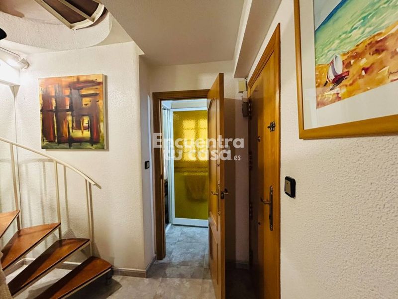 Foto fe9839bc-dadb-45ed-9681-7352cfdab29f. Duplex with heating in Casco Antiguo - Puerto Benidorm