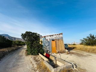 Rural plot  Avenida galandu. Terreno rústico con nave de 228 m en partida galandú, villajoyos