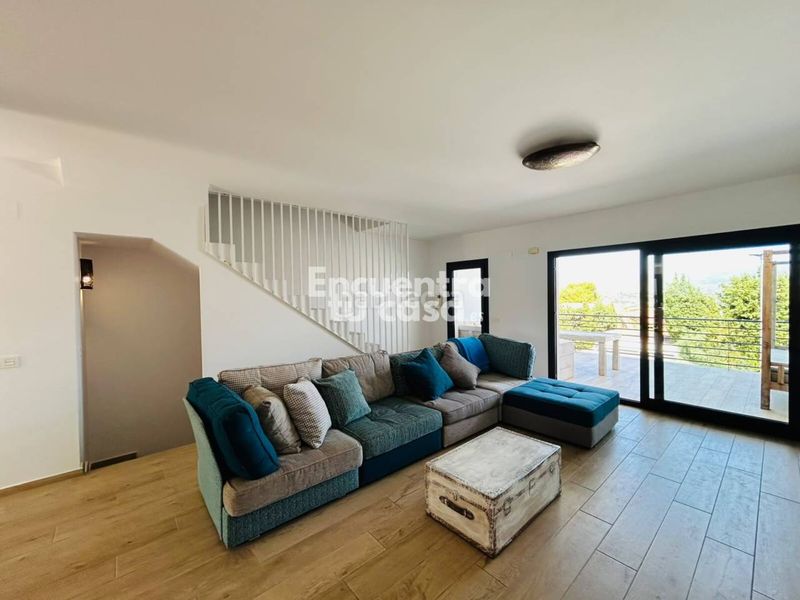 Foto 8e9e99a3-bce6-47cc-b849-87b0f9f9392c. Casa adossada amb calefacció aparcament piscina a Alfàs del Pi (l´)