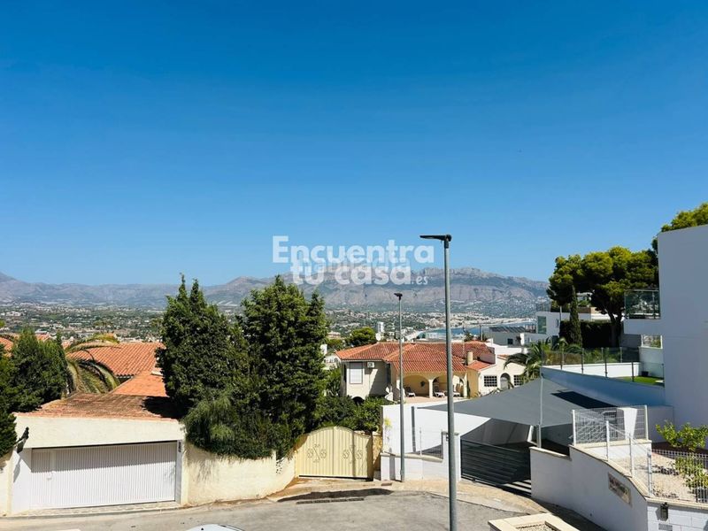 Foto ad17f0bc-8cf1-45e3-9141-0e4e6a467bcd. Casa adossada amb calefacció aparcament piscina a Alfàs del Pi (l´)