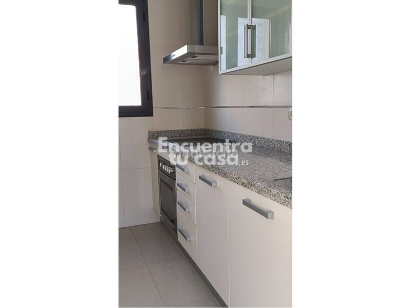 Foto 724d124e-a58d-4a9e-b5b5-bc25a004d9d1. Appartamento con riscaldamento parcheggio piscina in Benidorm