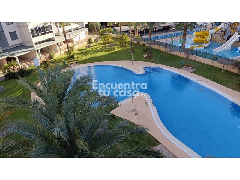 Foto be5e36be-90d1-4aed-aea0-71fad335dc7b. Appartamento con riscaldamento parcheggio piscina in Benidorm