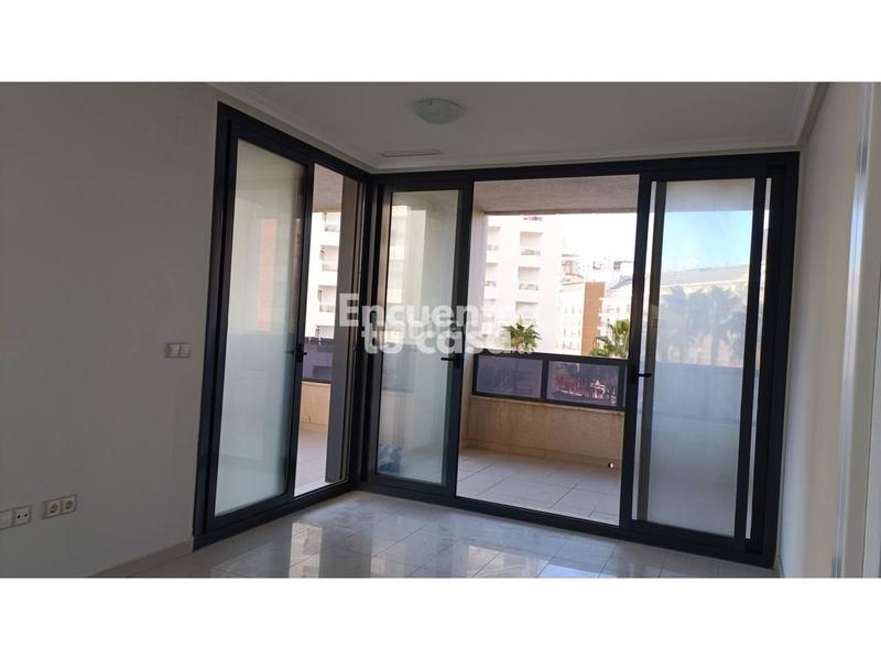 Foto ed08a26d-acd9-4bee-a8d6-6a6f4c2ce529. Appartamento con riscaldamento parcheggio piscina in Benidorm