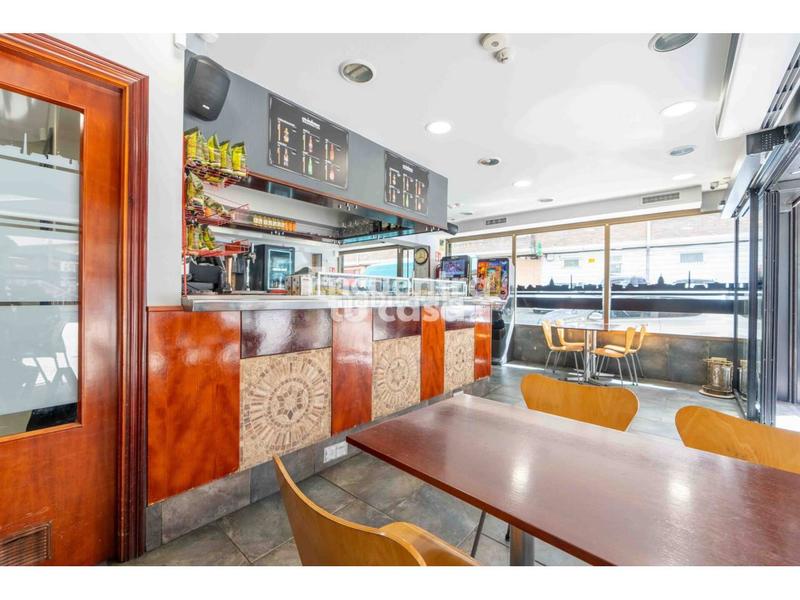 Foto 5bb7dd2d-44db-4ace-bb6d-114a2deb4c9f. Locale commerciale in zubeltzu 2 in Pinar - Anaka - Belaskoenea Irun