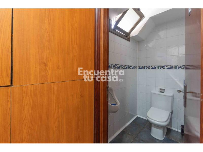 Foto e6fc90c2-e4fa-49b9-ac41-1697eac891c6. Locale commerciale in zubeltzu 2 in Pinar - Anaka - Belaskoenea Irun