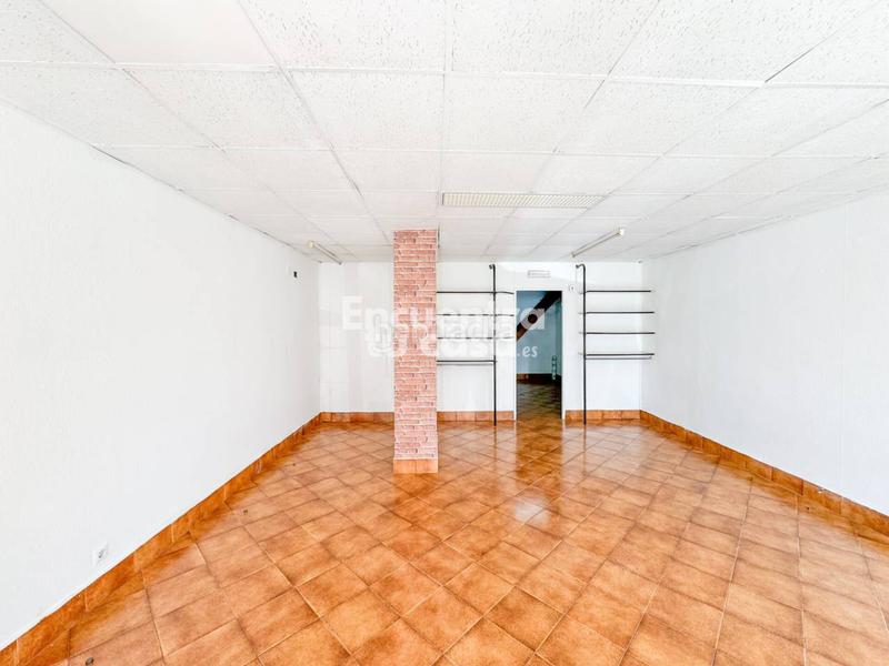 Foto c393b301-0a4c-40a8-9ba4-45754e46ae6d. Local commercial dans peñas de aya 1 dans Pinar - Anaka - Belaskoenea Irun