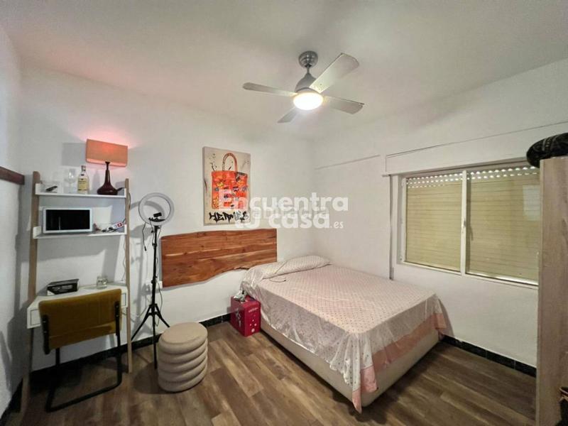 Foto 12a6dd40-5929-48e0-a6d8-2e3586610a9a. Appartement dans Casco Antiguo - Puerto Benidorm