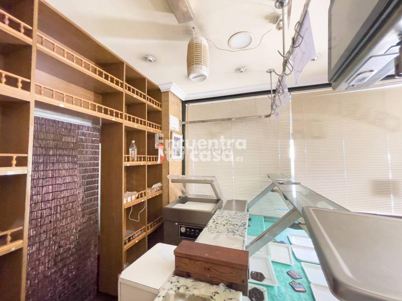 Foto 4e4b309e-18e9-4bd9-a4fb-bef1f8b8e5a3. Local comercial  en venta en Pinar - Anaka - Belaskoenea Irun