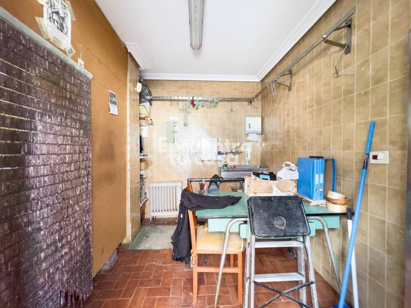 Foto 95e3550b-8d1d-49f6-bd89-39df6bdcecc6. Local comercial  en venta en Pinar - Anaka - Belaskoenea Irun