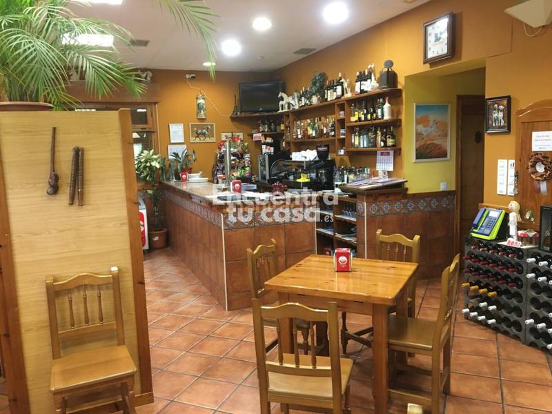 Foto bc0386a6-7f9f-4f54-b3fb-8cf19aed37b0. Casa en san millán 13 restaurantehostal en pleno funcionamiento con casa , la rioja en Cañas