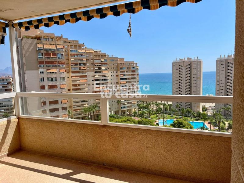 Foto 5ec015b0-e174-4e7c-a911-cfa55cbc8414. Piso bonito piso en el campello alicante en Playa Muchavista Campello (el)